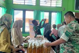 Kodim Sorsel gelar pasar murah Ramadhan cega inflasi