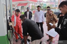 Disperindag dan Polres Kutim lakukan pemeriksaan alat ukur SPBU