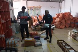 Pengiriman barang di  Kantor Pos Ternate meningkat 20 persen
