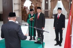 Pj Bupati lantik Kadis Kominfo dan Kaban Kesbangpol Pemkab Langkat