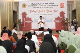 Untag Surabaya berbagi kasih dengan ratusan anak yatim