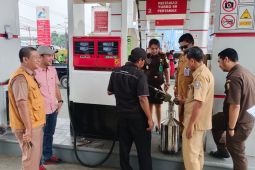 Pastikan BBM aman saat mudik, Polres Serang sidak sejumlah SPBU