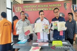 4,8 kilogram sabu jaringan Malaysia digagalkan masuk Banjarmasin