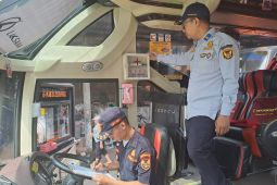 Dishub Kota Kediri cek kelaikan angkutan di perusahaan otobus