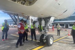 Kantor Otoritas Bandara IV cek kelaikan pesawat angkutan Lebaran