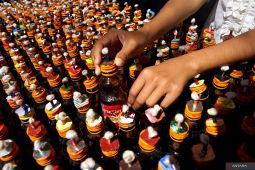 Pedagang musiman lampu botol mulai bermunculan jelang Tumbilotohe