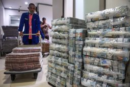 Kurs rupiah merosot akibat konflik Iran dan Israel