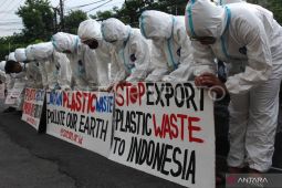 ECOTON minta pemerintah perketat pengawasan masuknya sampah plastik
