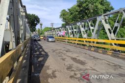 Masyarakat Bengkulu keluhkan jembatan rusak rusak di Rawa Makmur