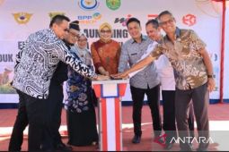 Pemprov Kaltim lepas ekspor perdana rumput laut  ke China
