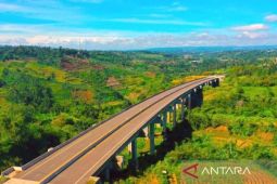 Menteri PUPR sebut longsor di Tol Bocimi akibat curah hujan yang tinggi