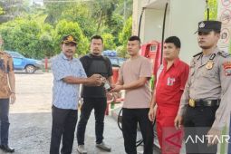 Satreskrim bersama Dinas Perdagangan cek kualitas BBM di Mandailing Natal