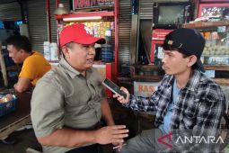 DLH Cianjur terjunkan 165 petugas kebersihan dan 89 penyapu jalanan selama Lebaran