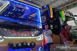 Hindari calo, penumpang diimbau beli tiket bus secara daring