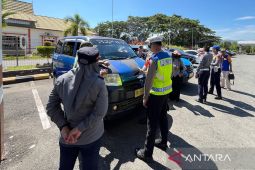Ahead of Eid, Kotabaru inspects public transportation safety