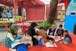 Badan Bahasa sebut buku bacaan cetak masih dibutuhkan tumbuhkan minat baca
