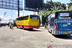 Pengelola Terminal Baranangsiang Bogor tegaskan larangan klakson telolet bus