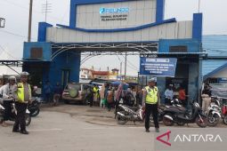 Polisi terapkan sistem satu pintu pembelian tiket di Pelabuhan Nusantara Kendari