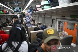 Daop 1 berangkatkan 370 ribu pemudik hingga H-2 Lebaran