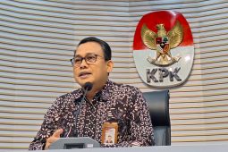KPK periksa mantan kepala divisi pasar modal dan pasar uang PT Taspen