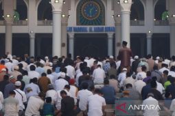 Puluhan ribu Umat Islam melaksanakan Shalat Id di MAS