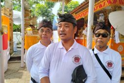 Keluarga pencipta kaos barong berikan desain untuk masyarakat Bali
