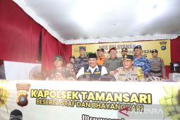 Pj Gubernur Safrizal patroli bersama Forkopimda pastikan malam takbiran aman dan tertib
