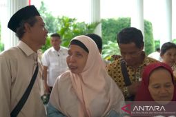 Sejumlah warga difabel senang silaturahmi dengan Presiden di Istana