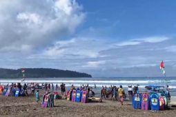 Satpolairud gencarkan patroli pengamanan wisata Pantai Pangandaran Jabar