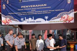 Kakanwil Kemenkumham Babel serahkan Remisi Idul Fitri 1445 Hijriah
