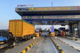 LHR Tol Indrapura - Lima Puluh  saat libur sebanyak 19.030 kendaraan