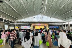 KAI Daop 1 Jakarta layani penjualan tiket pada 73.007 penumpang angkutan lebaran