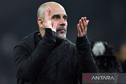 Pep Guardiola bantah kabar hengkang dari Manchester City untuk latih Timnas Inggris