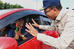 Menhub Budi Karya pastikan kelancaran arus balik di Jateng dan Jabar aman