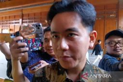Cawapres Gibran sebut ada pembicaraan soal kemungkinan koalisi dengan PDI Perjuangan