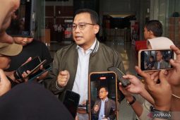 KPK periksa Ihsan Yunus terkait pengadaan APD Kemenkes