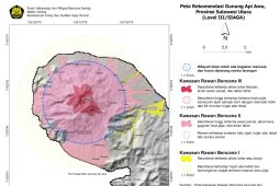 Gunung Awu di Sulawesi Utara naik status jadi level III