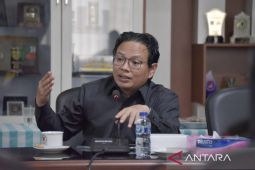 Komisi IV DPRD Kalsel "kritik" wacana seragam baru peserta didik
