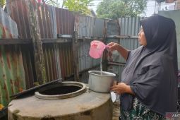 Menadah air hujan jaga kearifan lokal untuk kehidupan