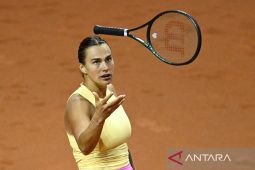 Madrid Open: Sabalenka kalahkan Collins Danielle