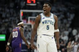 Timberwolves tetap perkasa di babak playoff, kalahkan Suns 120-95