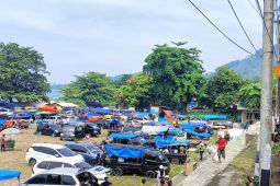 Libur terakhir lebaran objek wisata pantai selatan Sukabumi diserbu wisatawan