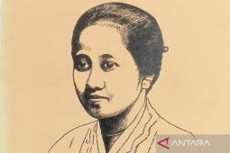 Surat-surat Kartini, menyelamatkan perempuan Indonesia menuju terang