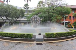 FEB UI raih posisi pertama daftar sekolah bisnis di Indonesia