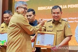 Pemkab Aceh Barat raih Anugerah Prof A Majid Ibrahim dari Pemerintah Aceh