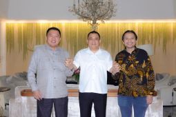 Dapat Restu Haji  Isam, H Muhidin dan Hasnur mantapkan langkah menuju Pilkada Kalsel 2024