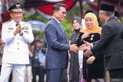 "CETTAR" antarkan Khofifah raih Satyalancana Karya Bhakti Praja Nugraha dari Presiden