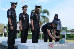 Kakanwil Kemenkumham Babel pimpin upacara tabur bunga peringati Hari Bakti Pemasyarakatan