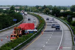Kecelakaan di tol Jombang