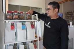 PLN UID Kalbar peduli komunitas pecinta kopi lokal